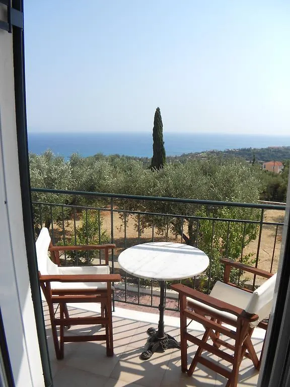 Apsedes Studios Trapezaki  0*, Trapezaki (Kefalonia) Greece